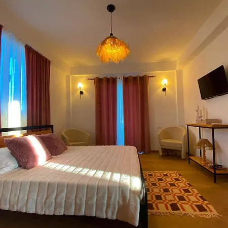 Alolli Apartament *