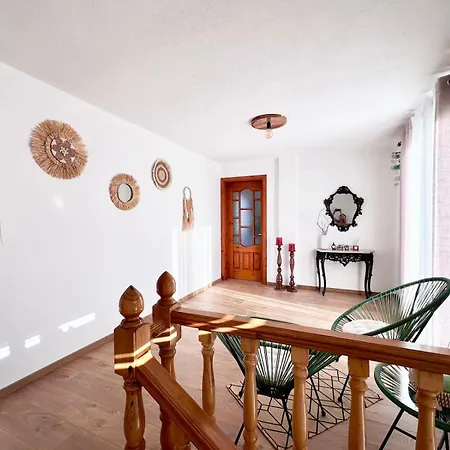 Alolli Apartament *